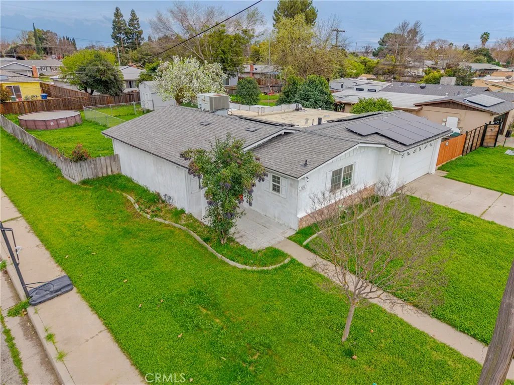 2690 Hawthorne