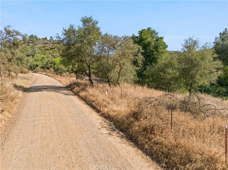8321 Hunters Valley