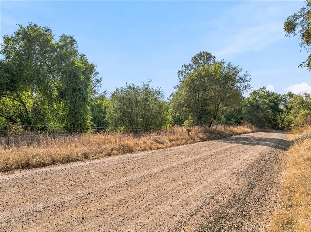 Photo of 8321 Hunters Valley, Mariposa, CA 95338 (MLS # SN26175645)