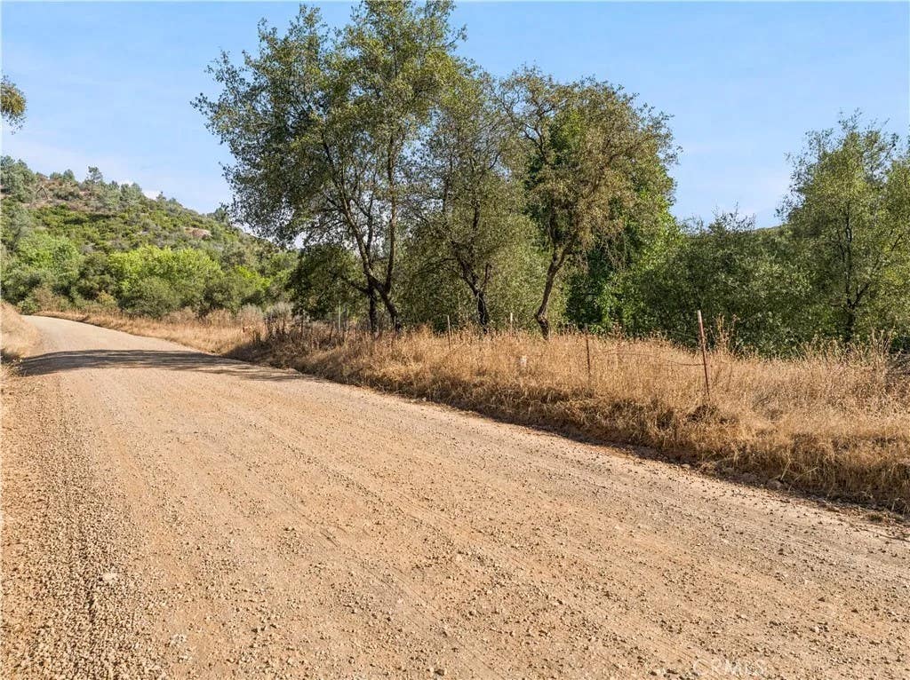 Photo of 8321 Hunters Valley, Mariposa, CA 95338 (MLS # SN26175645)