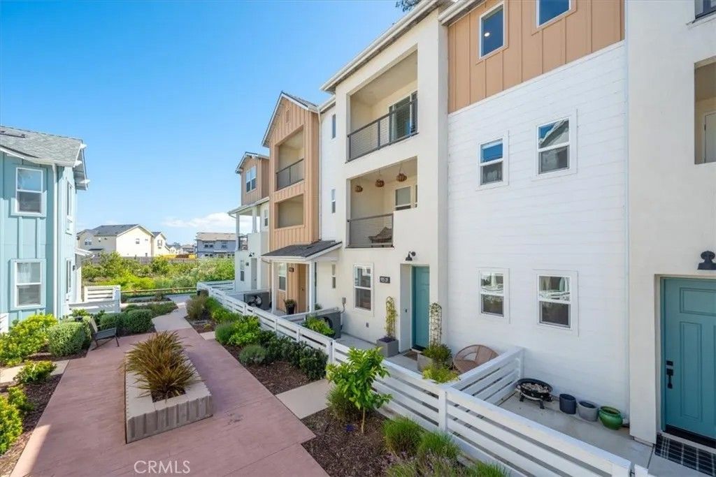 Photo of 905 Madonna Road #39, San Luis Obispo, CA 93405 (MLS # PI26092004)