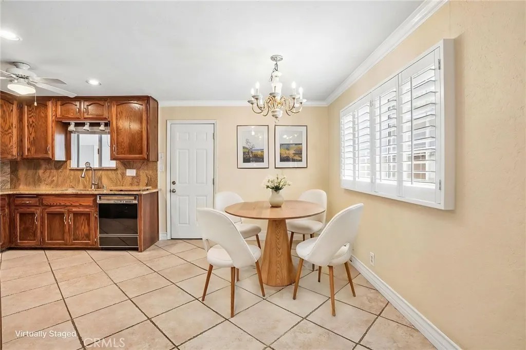 6054 San Rolando