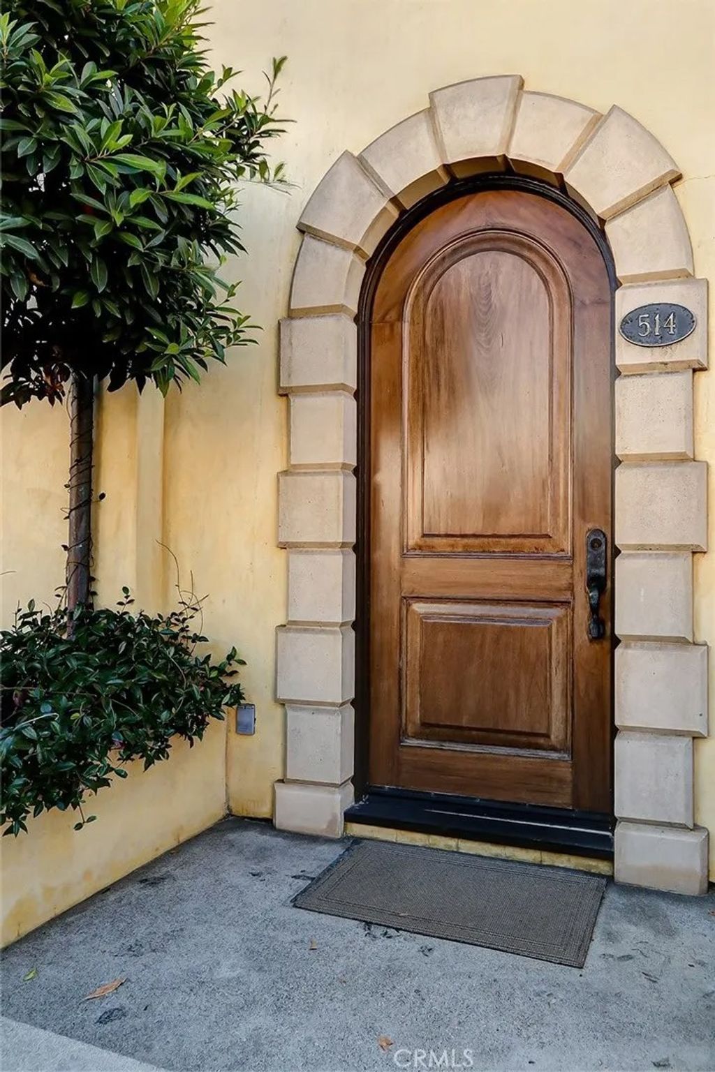 Photo of 514 Manhattan Beach Boulevard, Manhattan Beach, CA 90266 (MLS # SB26009765)