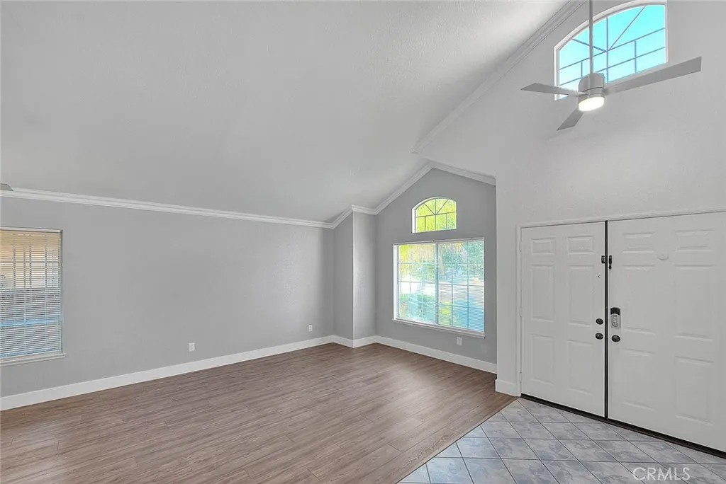 30279 Silver Ridge Court