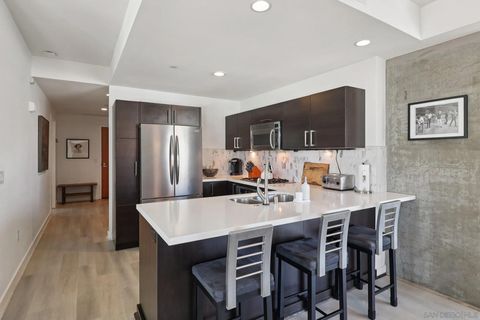 Tiny photo for 800 The Mark Ln #904, San Diego, CA 92101 (MLS # 250040185)