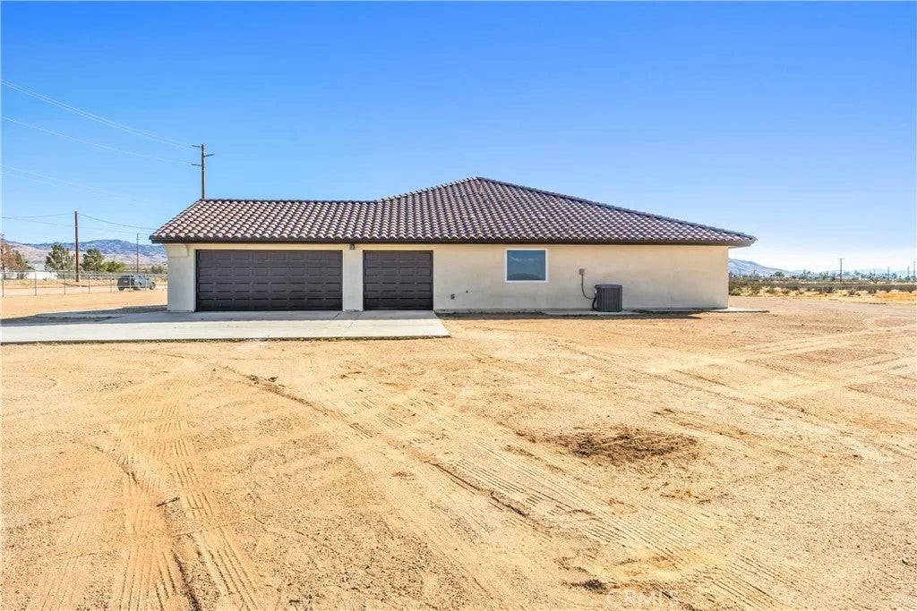 11386 Tujunga