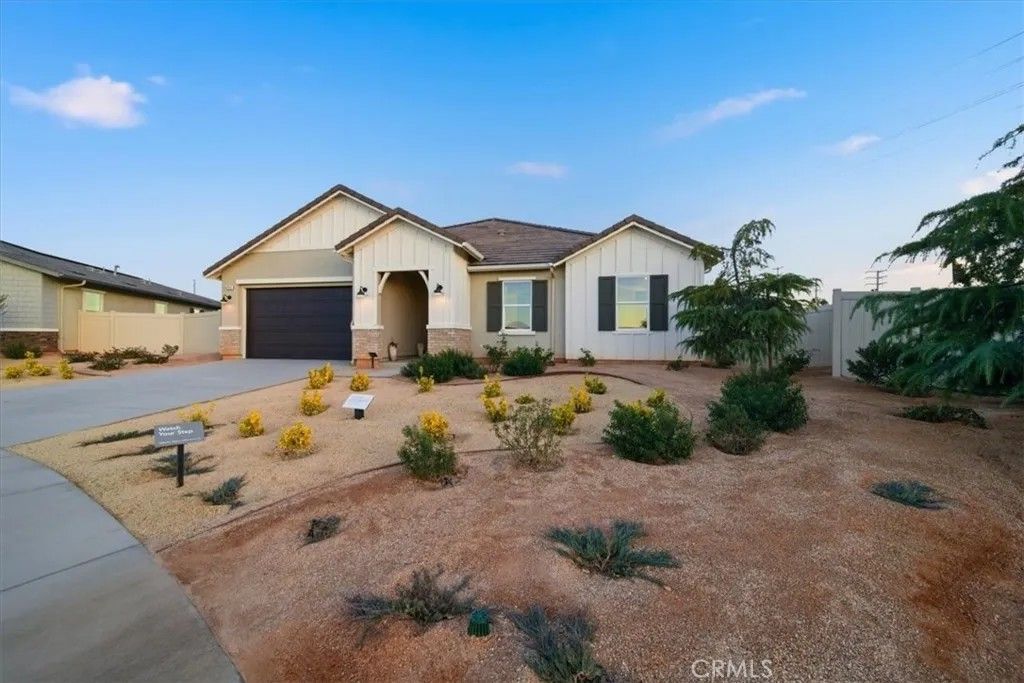 Photo of 42971 Summer Lane, Lancaster, CA 93536 (MLS # IV25278812)