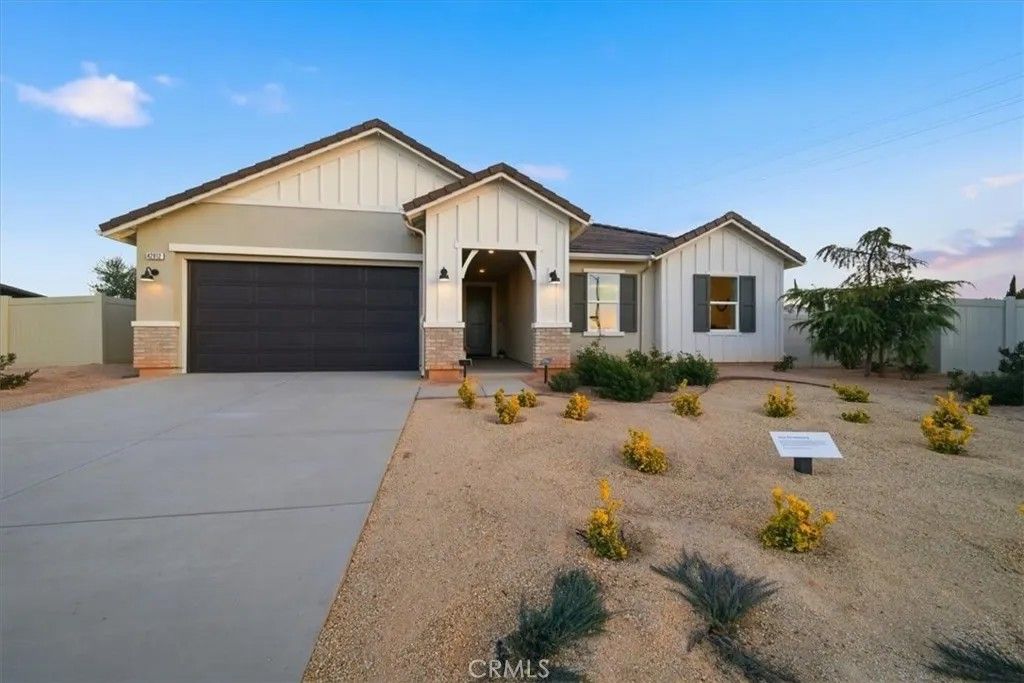 Photo of 42971 Summer Lane, Lancaster, CA 93536 (MLS # IV25278812)