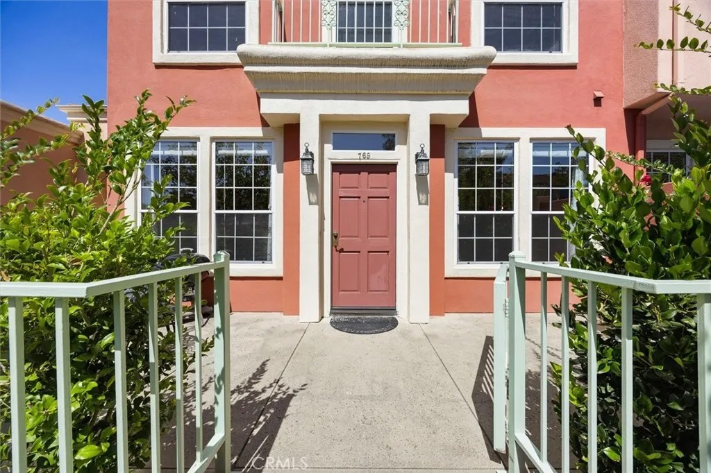 769 Mutsuhito Avenue