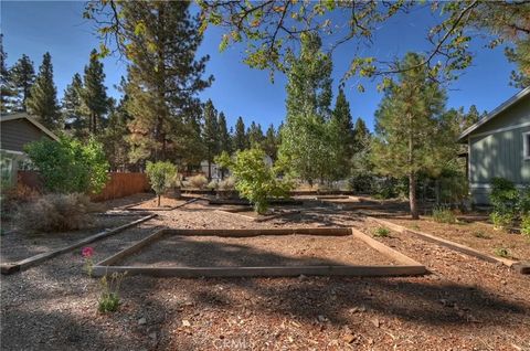 Tiny photo for 2208 Manzanita Lane, Big Bear Lake, CA 92314 (MLS # PW25216661)