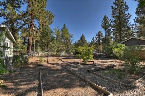 Tiny photo for 2208 Manzanita Lane, Big Bear Lake, CA 92314 (MLS # PW25216661)