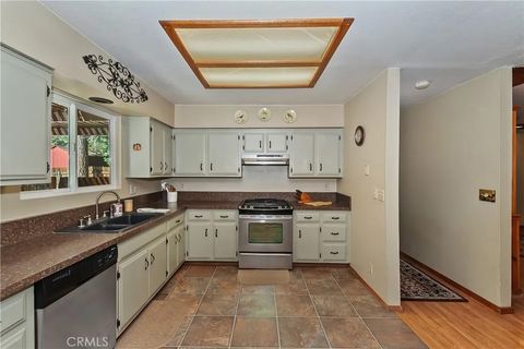 Tiny photo for 2208 Manzanita Lane, Big Bear Lake, CA 92314 (MLS # PW25216661)