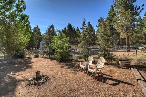 Tiny photo for 2208 Manzanita Lane, Big Bear Lake, CA 92314 (MLS # PW25216661)
