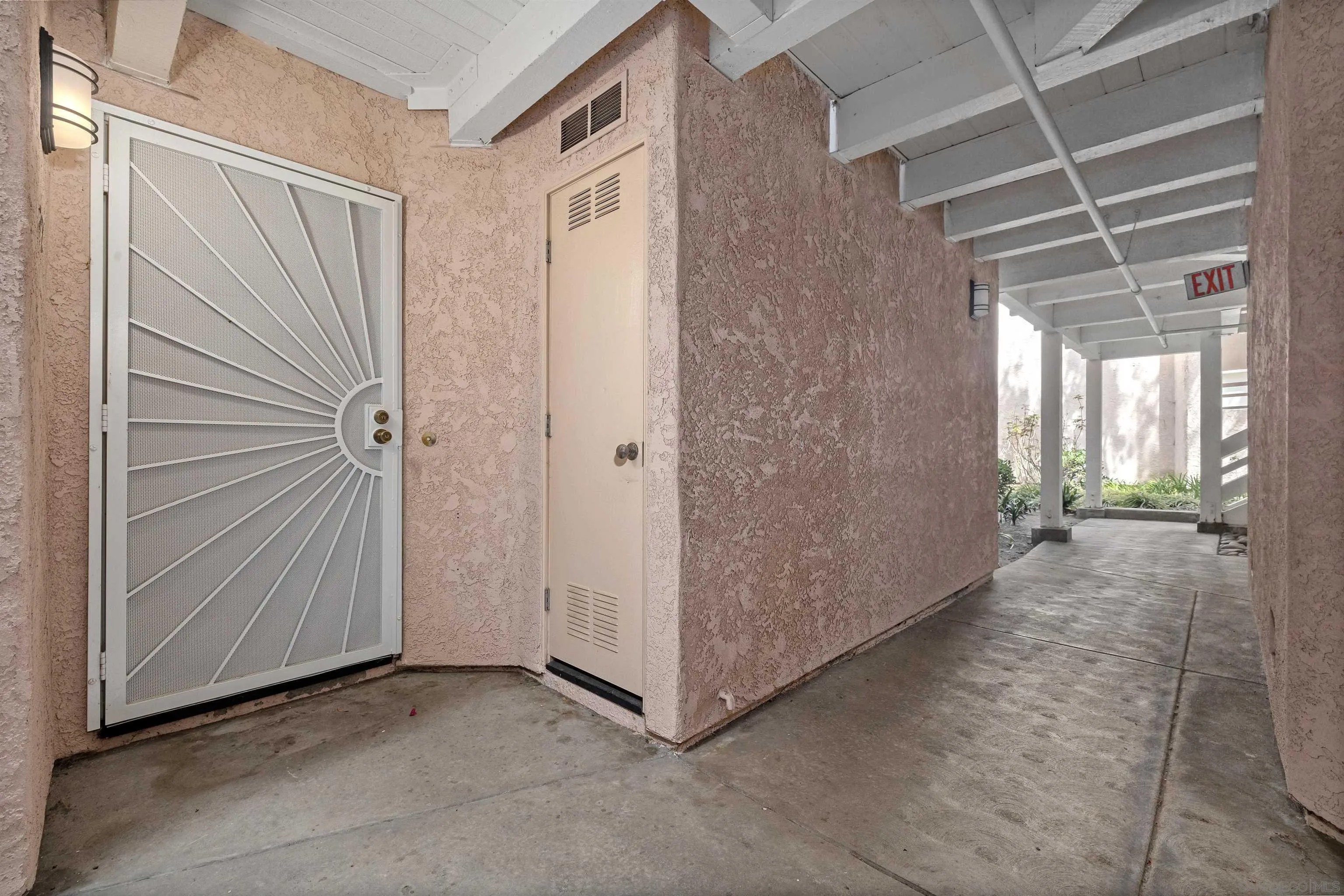7263 Camino Degrazia 32