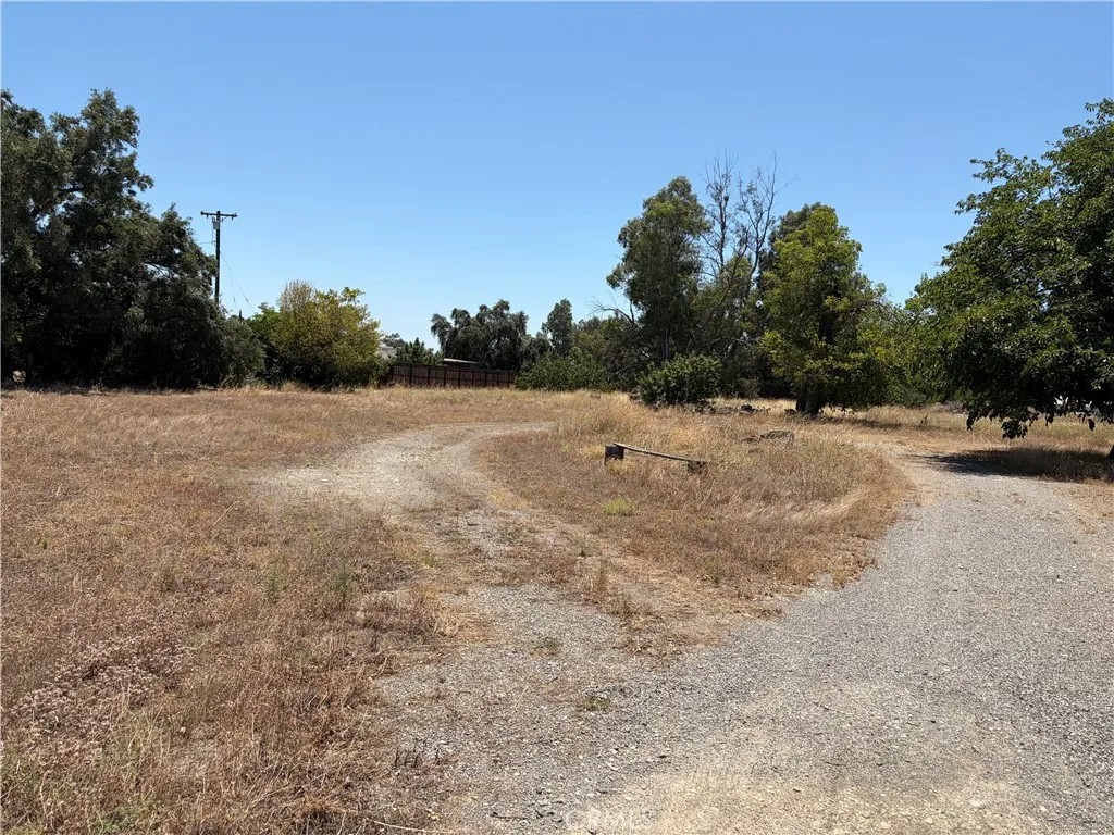 6517 County Road 18
