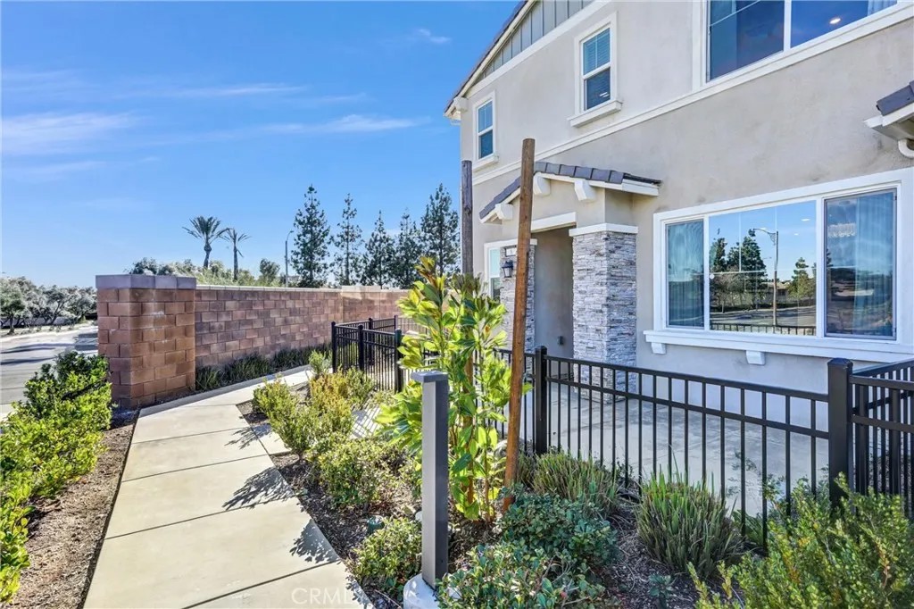 16681 Wyndham 8