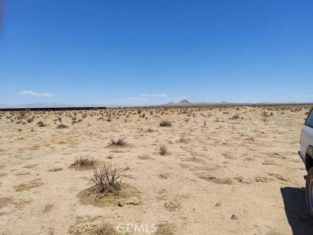 0 Mariposa