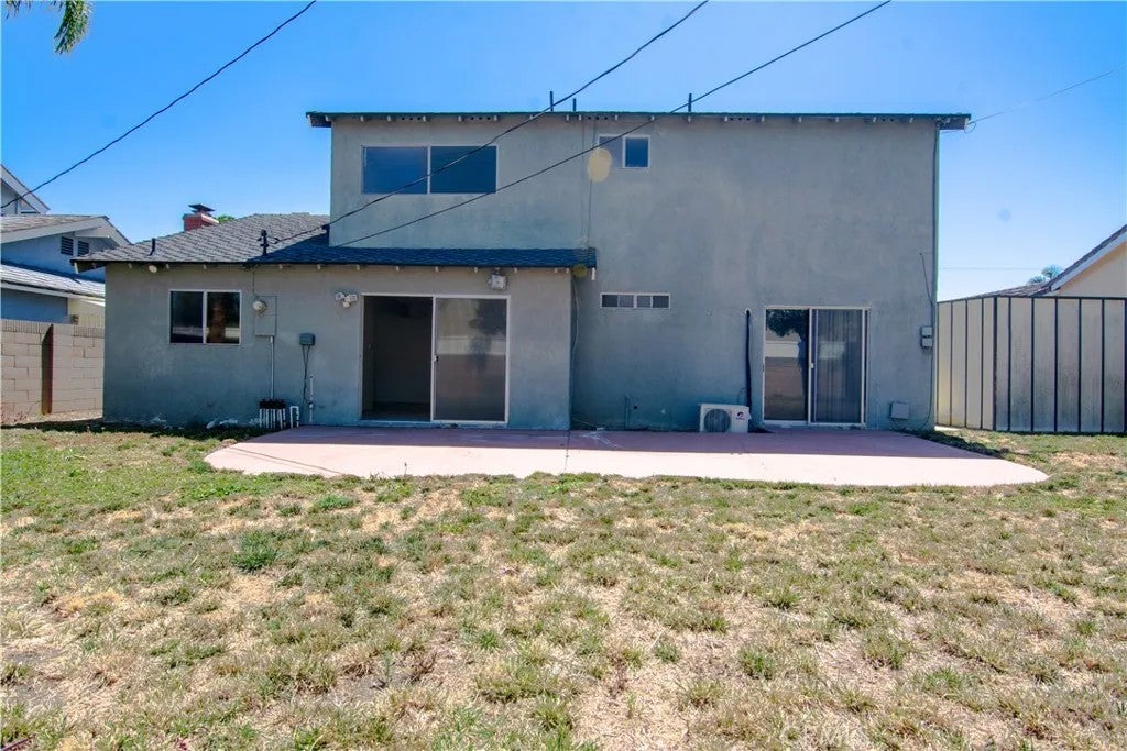 18907 San Felipe
