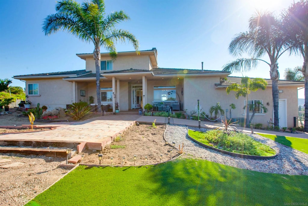 Photo of 12811-09 Jackson Hill Dr, El Cajon, CA 92021 (MLS # 260022085)