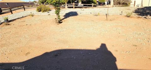 Tiny photo for 15135 Cheyenne Rd, Apple Valley, CA 92307 (MLS # IV25249689)