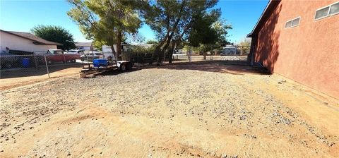 Tiny photo for 15135 Cheyenne Rd, Apple Valley, CA 92307 (MLS # IV25249689)