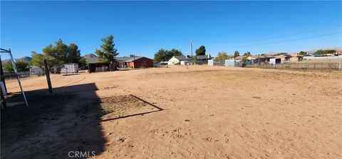 Tiny photo for 15135 Cheyenne Rd, Apple Valley, CA 92307 (MLS # IV25249689)