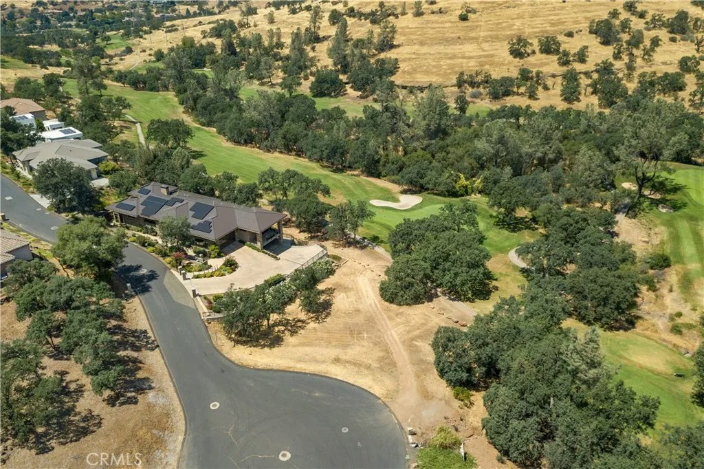 3568 Shallow Springs