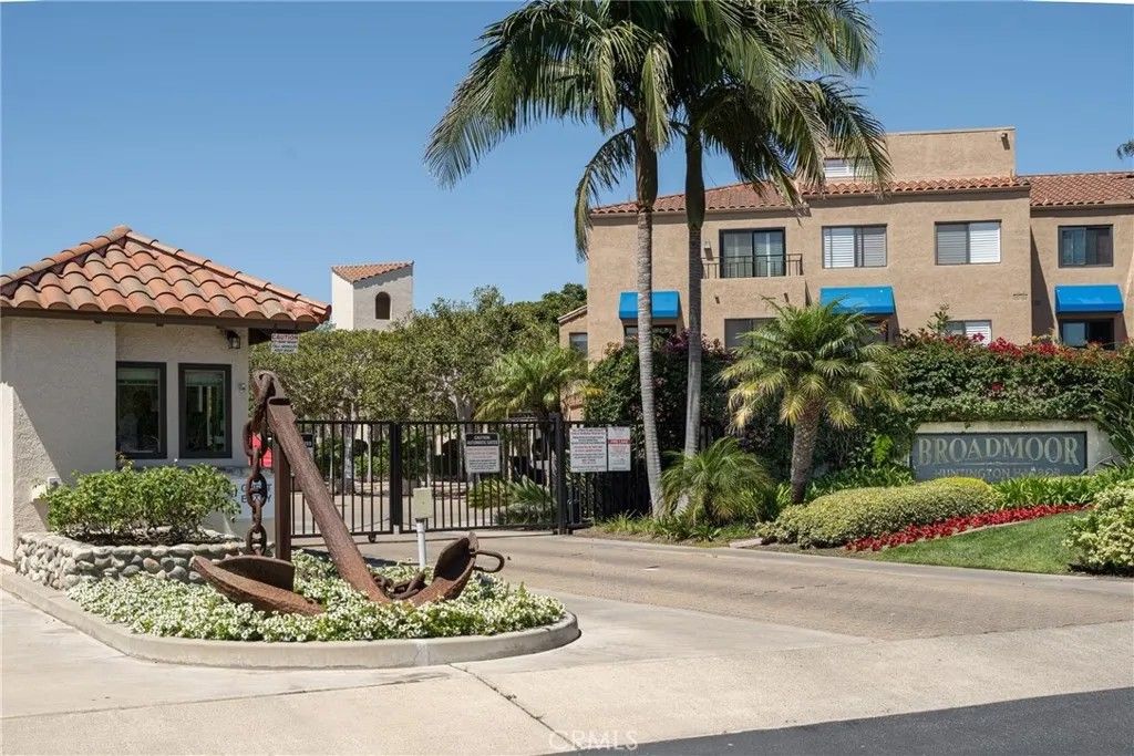 Photo of 3211 Anne Circle #CI102, Huntington Beach, CA 92649 (MLS # NP25271932)