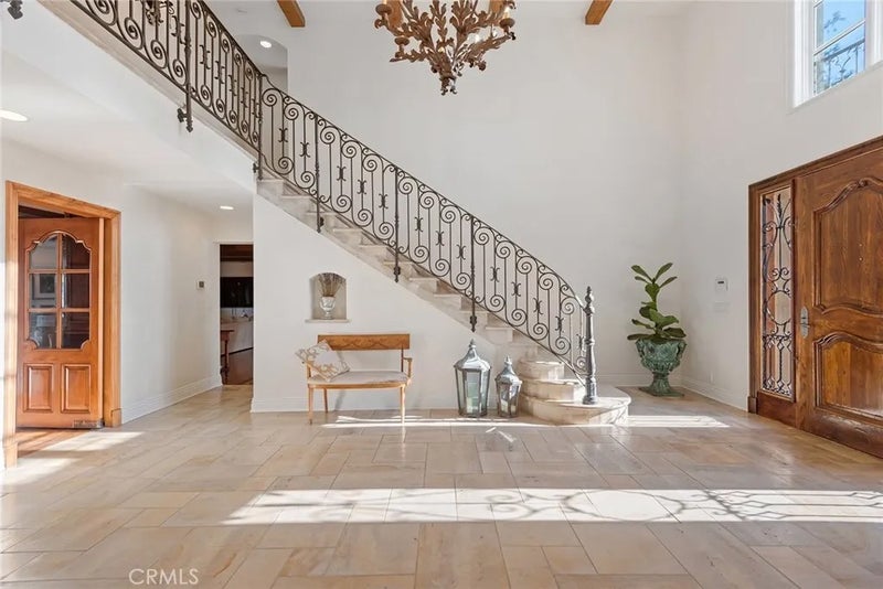 5747 HOBACK GLEN