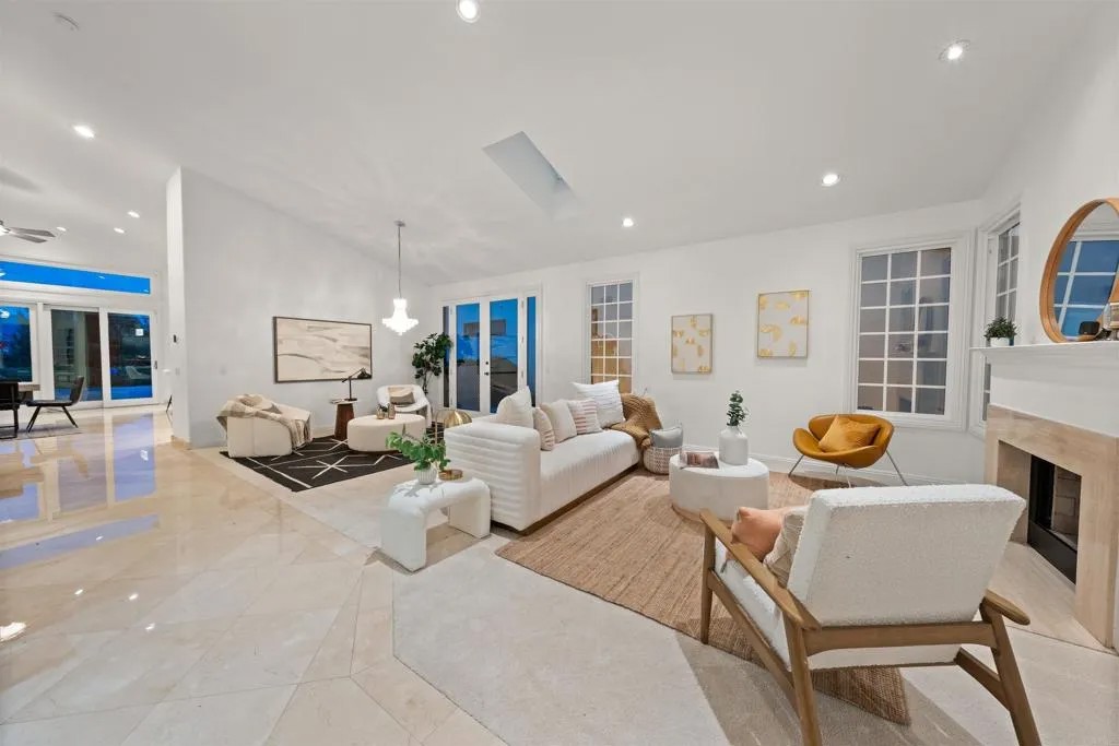 12055 Tretagnier Circle