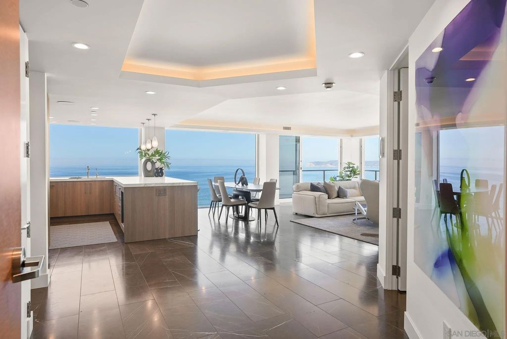 Photo of 1710 Avenida del Mundo #1409, Coronado, CA 92118 (MLS # 250040950)