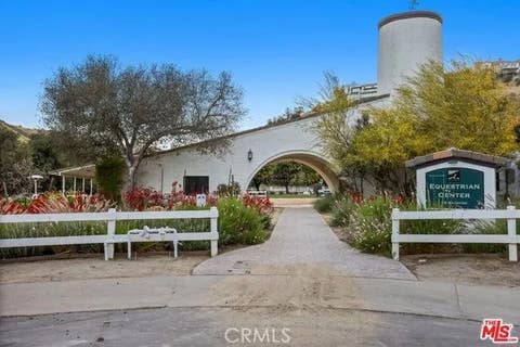 Tiny photo for 19 Round Up Road, Bell Canyon, CA 91307 (MLS # IG26147934)