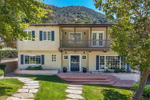 Tiny photo for 19 Round Up Road, Bell Canyon, CA 91307 (MLS # IG26147934)