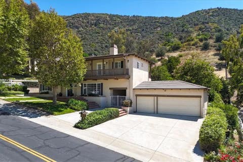 Tiny photo for 19 Round Up Road, Bell Canyon, CA 91307 (MLS # IG26147934)