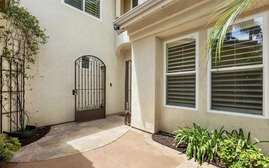 3960 Plateau Place