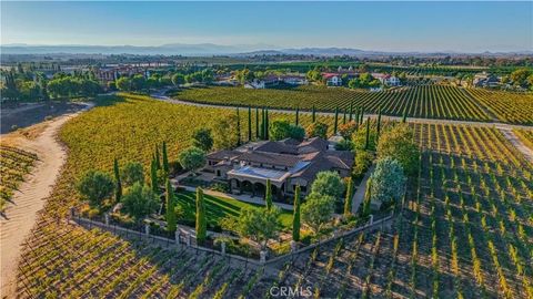 34965 Via Del Ponte Temecula CA 92592