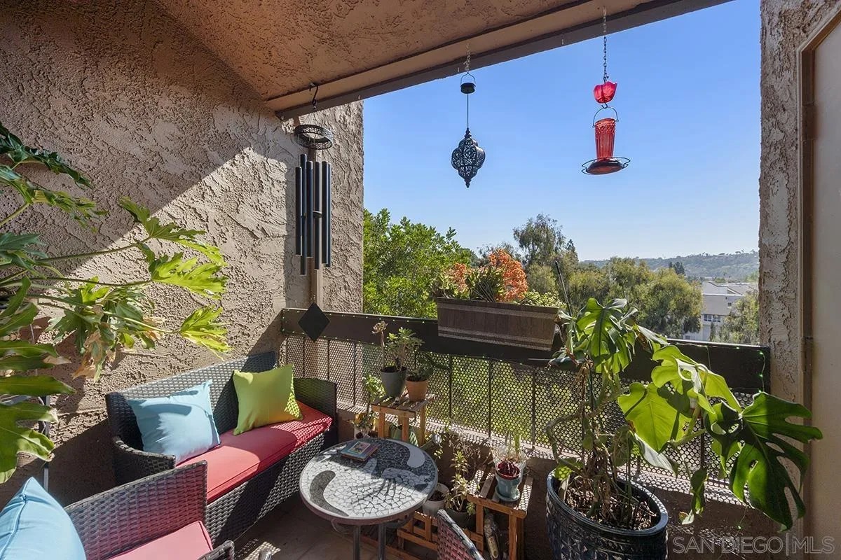 10400 caminito Cuervo 264