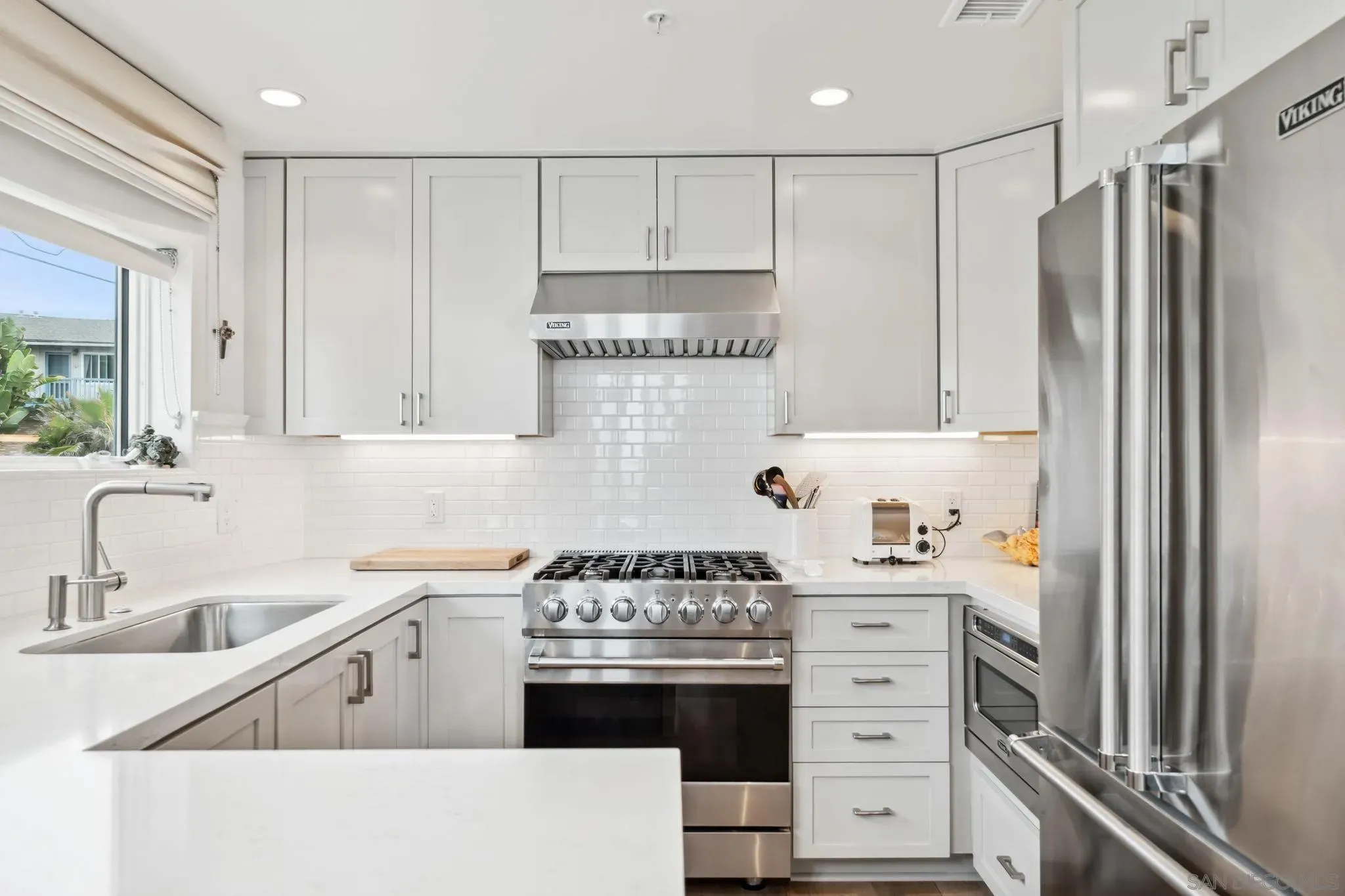 La Jolla, California 92037, United States, 1 Bedroom Bedrooms, ,2 BathroomsBathrooms,Residential,Active,149405