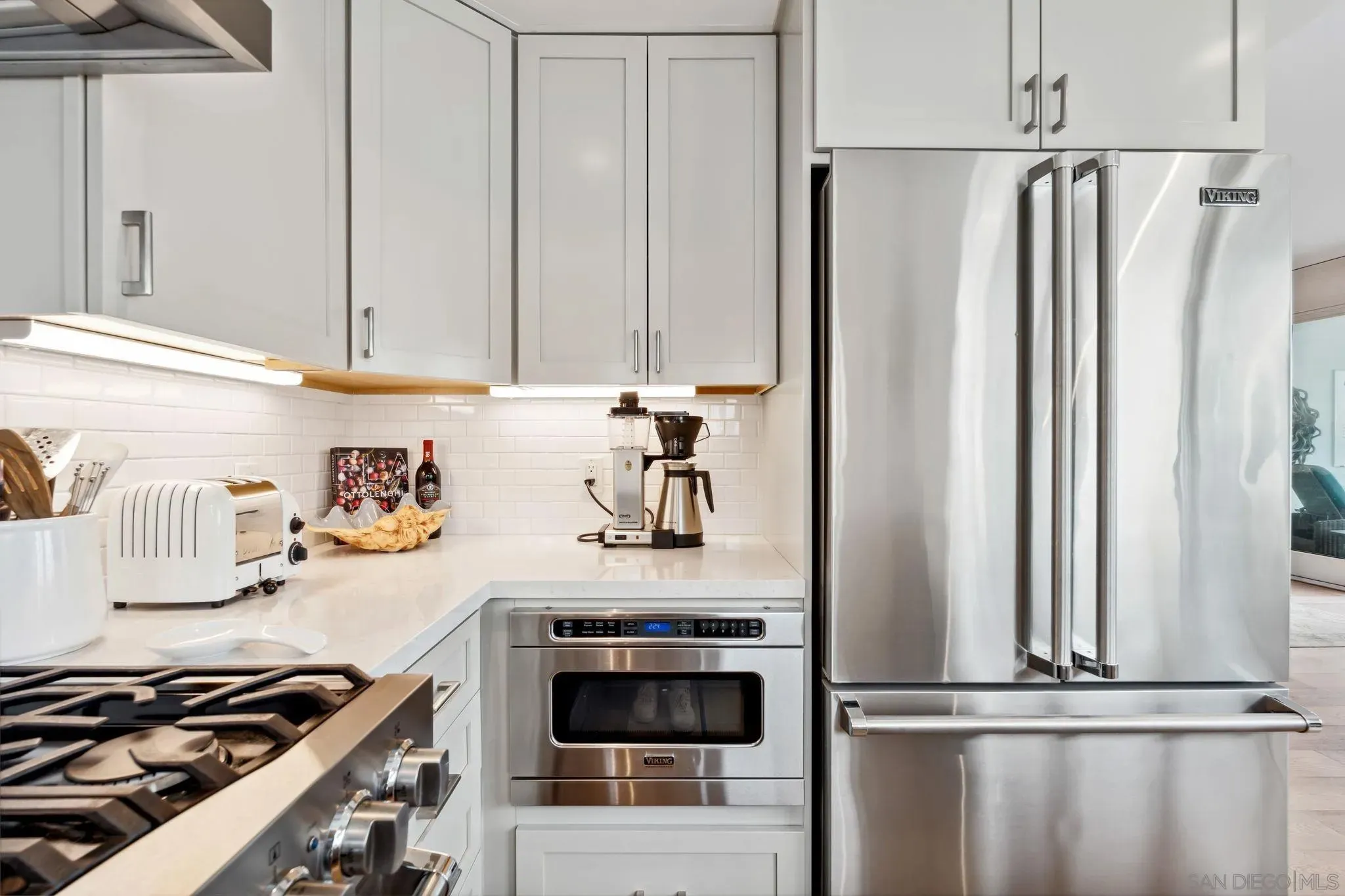 La Jolla, California 92037, United States, 1 Bedroom Bedrooms, ,2 BathroomsBathrooms,Residential,Active,149405