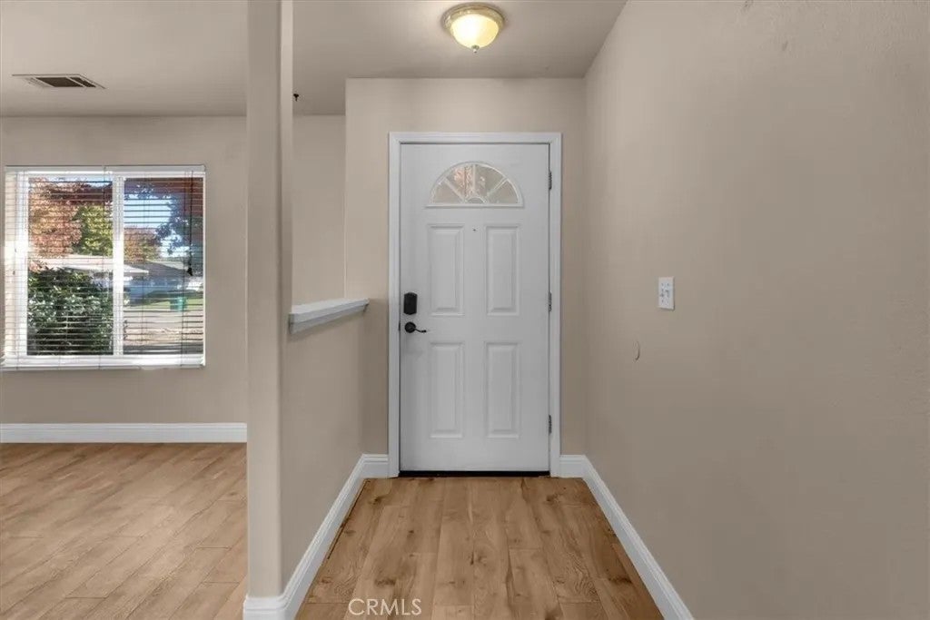 3552 Barkwood