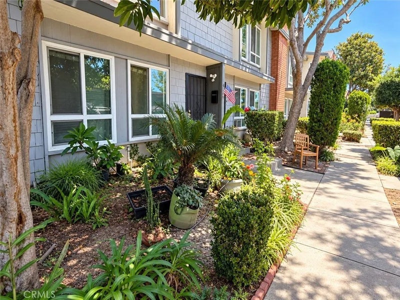 16647 Montego