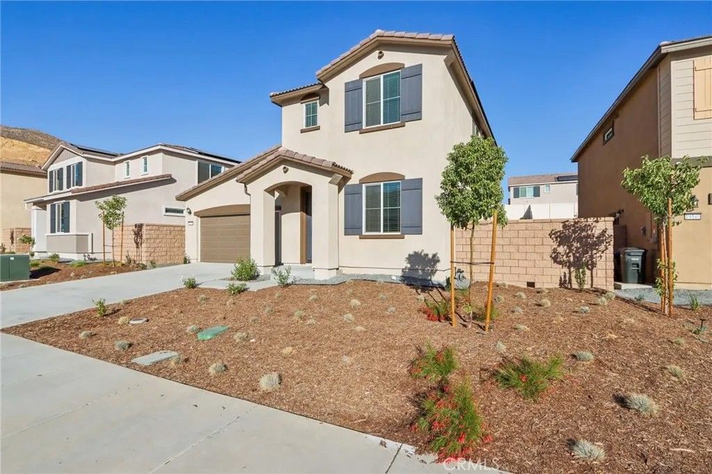 Photo of 19536 Hanging Rock Road, Lake Elsinore, CA 92532 (MLS # OC26069156)