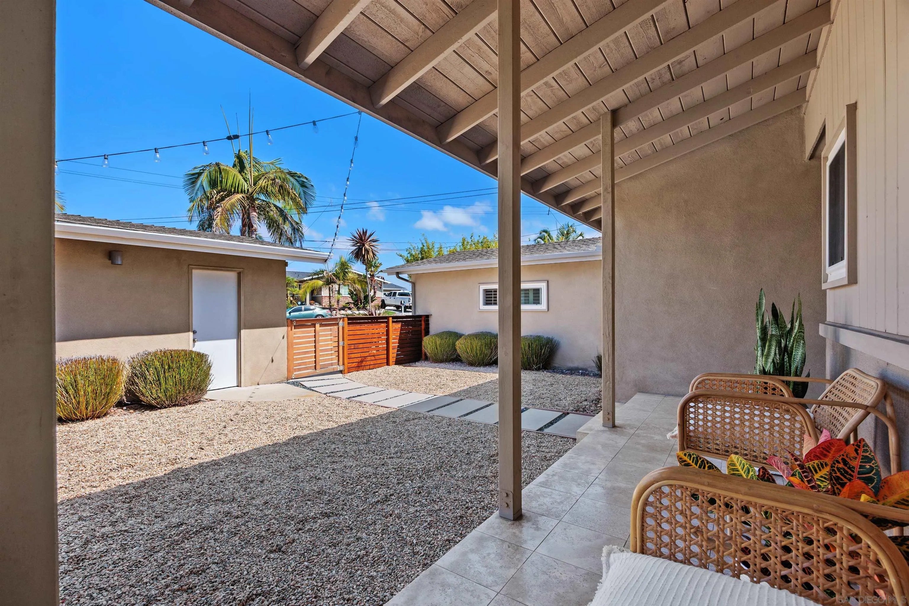1315 Crestridge Dr.