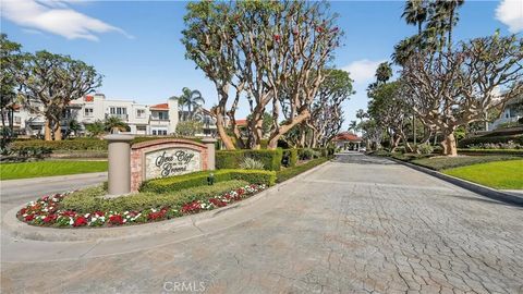 19282 Torreypines Huntington Beach CA 92648