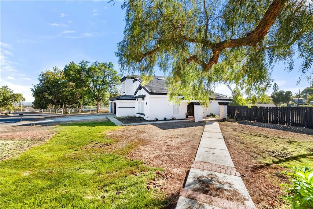 11901 Vista De Cerros
