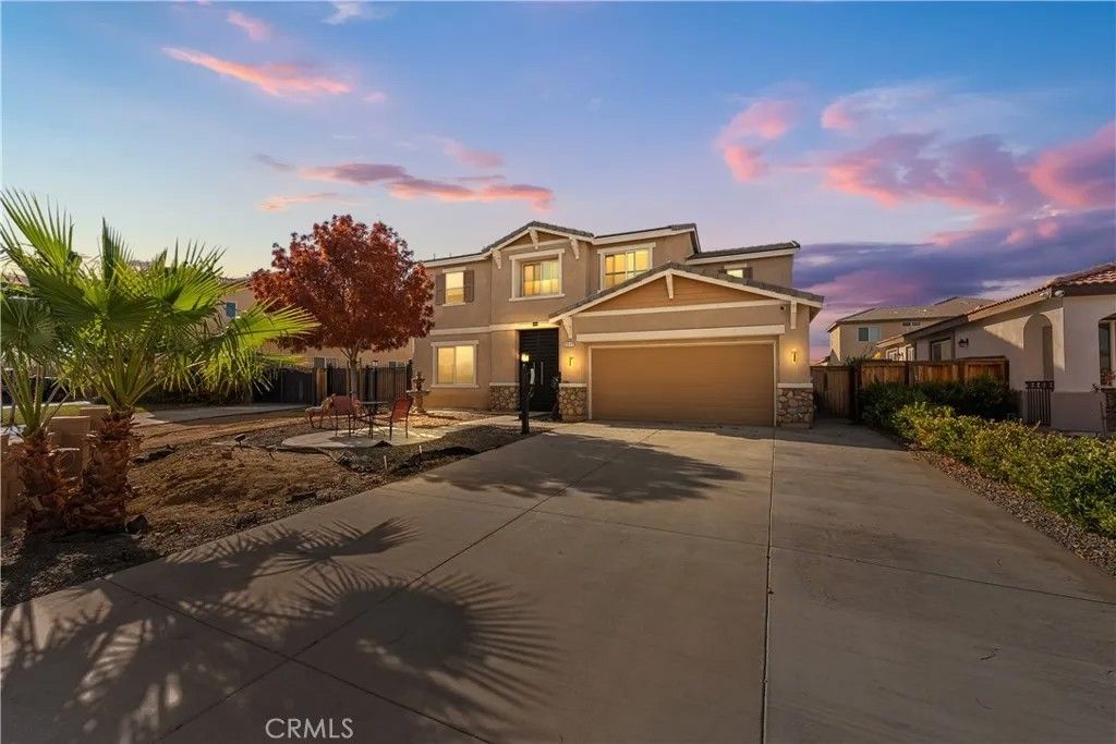 Photo of 2517 San Madrid Way, Rosamond, CA 93560 (MLS # SR26051921)