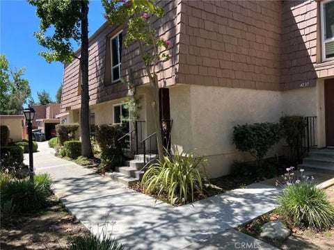 Photo of 4135 Yankee DR, Agoura Hills, CA 91301 (MLS # SR26211453)