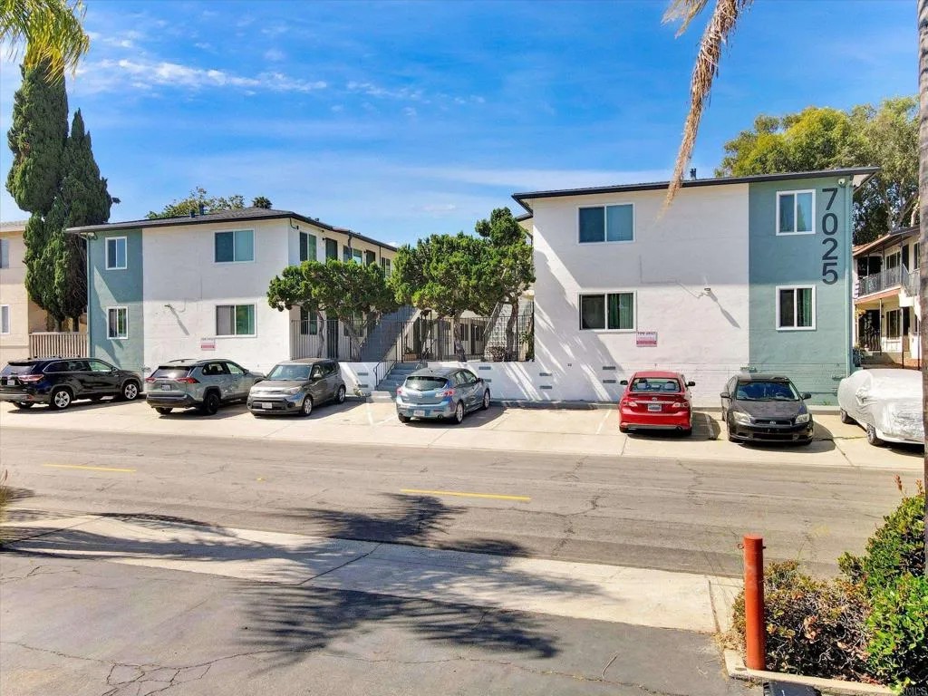 7025 Boulevard Drive