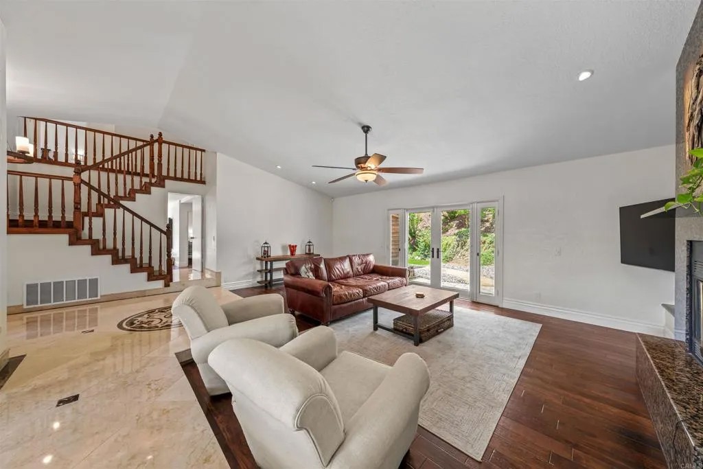 10042 Resmar Court