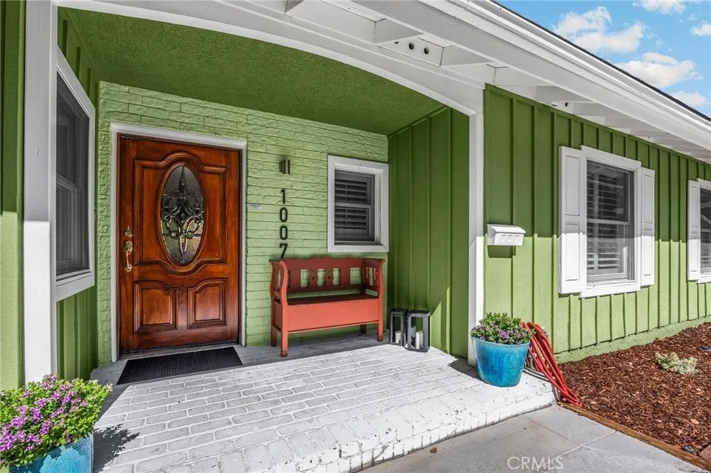 1007 San Antonio